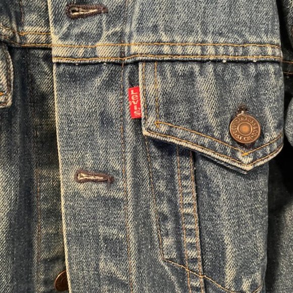 Vintage Levi Jean Jacket - Picture 3 of 9